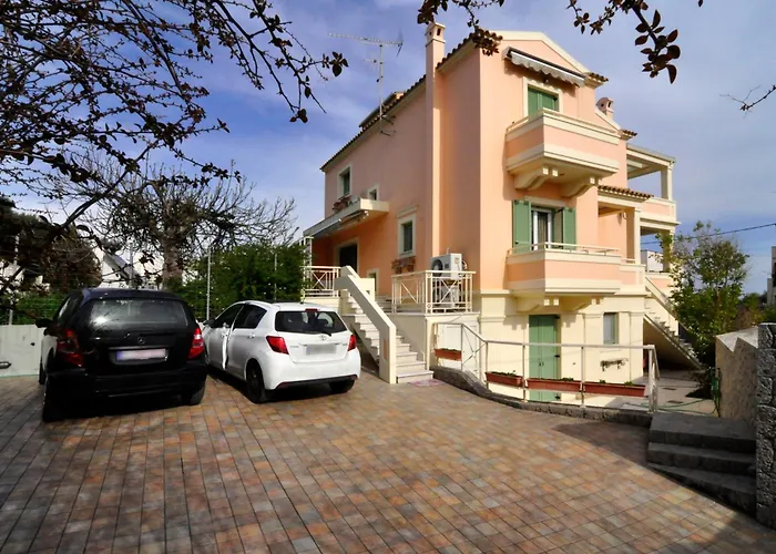 Piano House * Corfu (city)